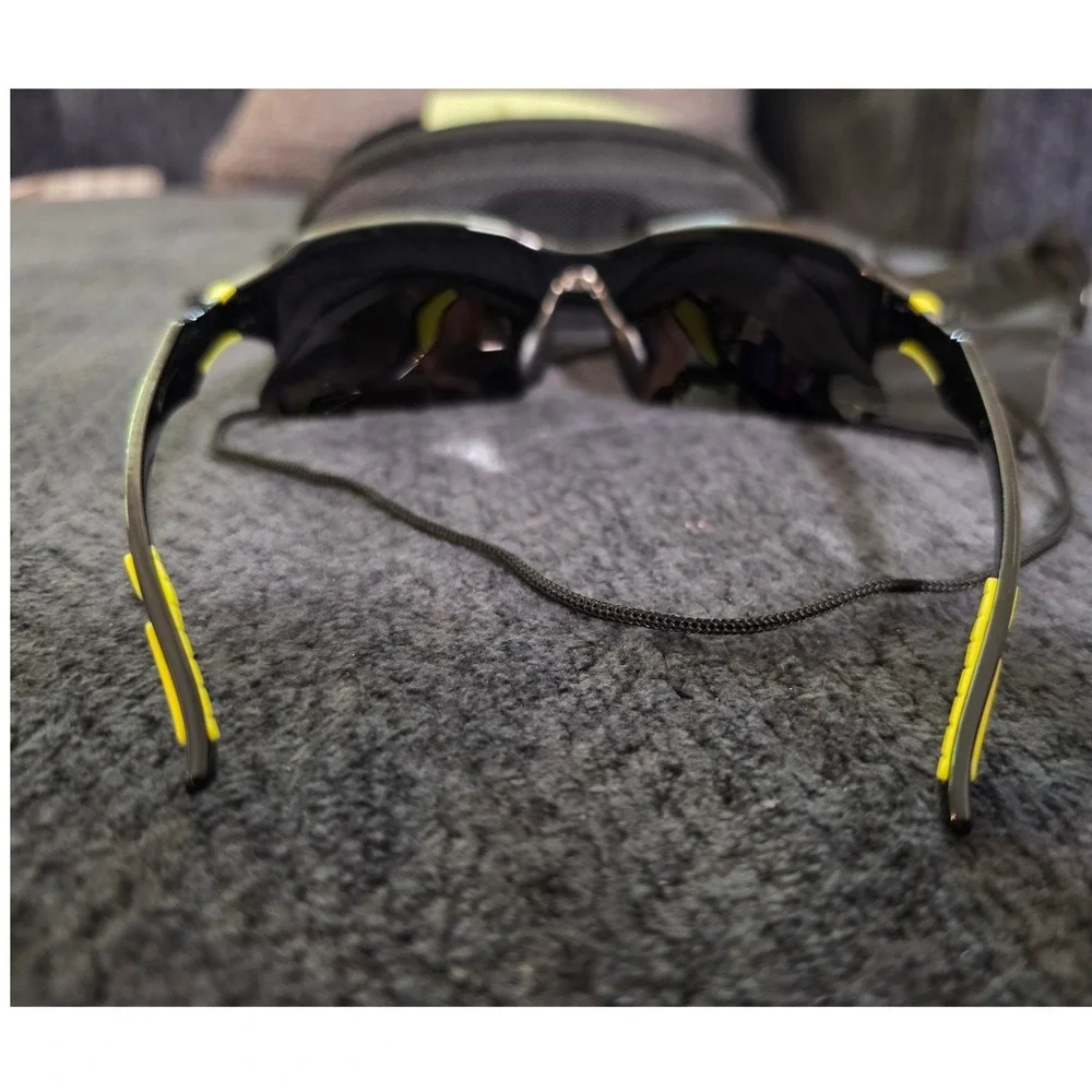 Polarized Sport Wraparound Sunglasses Black Yellow Cycling Fishing UV400 w/ Case
